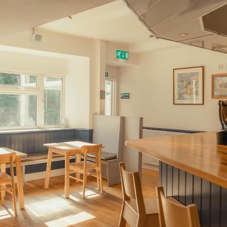 The Ballinluig Inn 皮特洛赫里 外观 照片